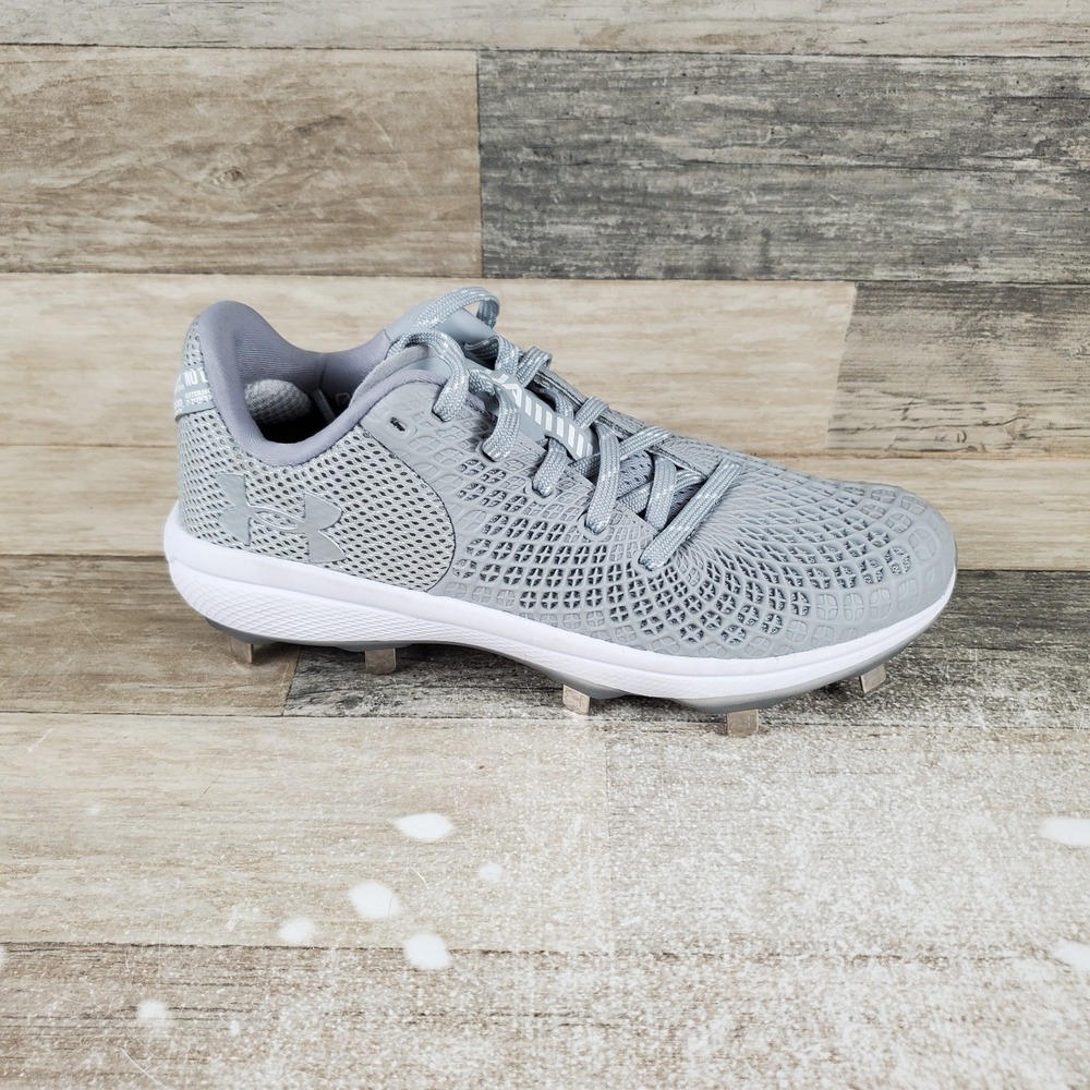 Under Armour Glyde 2.0 MT TPU Womens Shoes Sz 7.5 Gray Lace Up Softball Cleats
